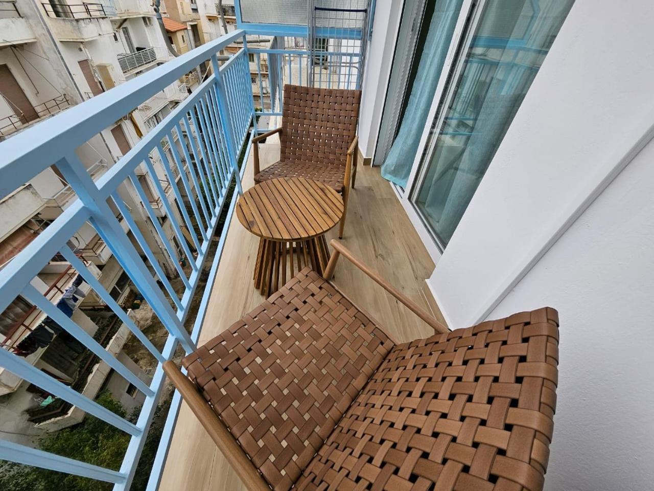 Agora Luxury Apartment 7 루트라키 외부 사진