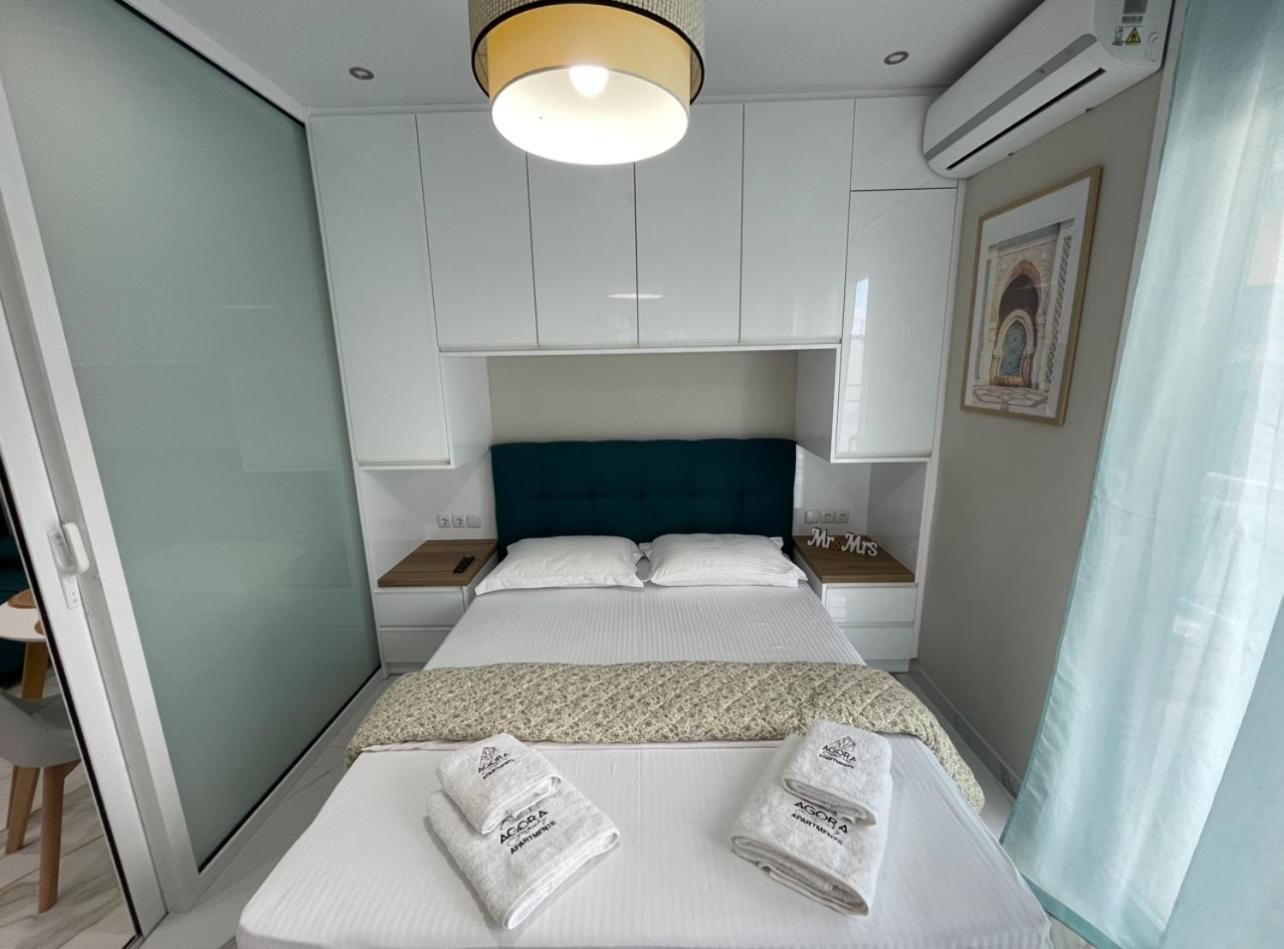 Agora Luxury Apartment 7 루트라키 외부 사진