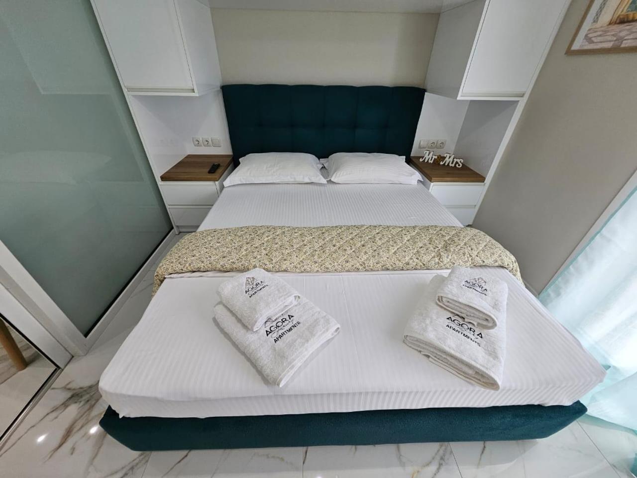 Agora Luxury Apartment 7 루트라키 외부 사진