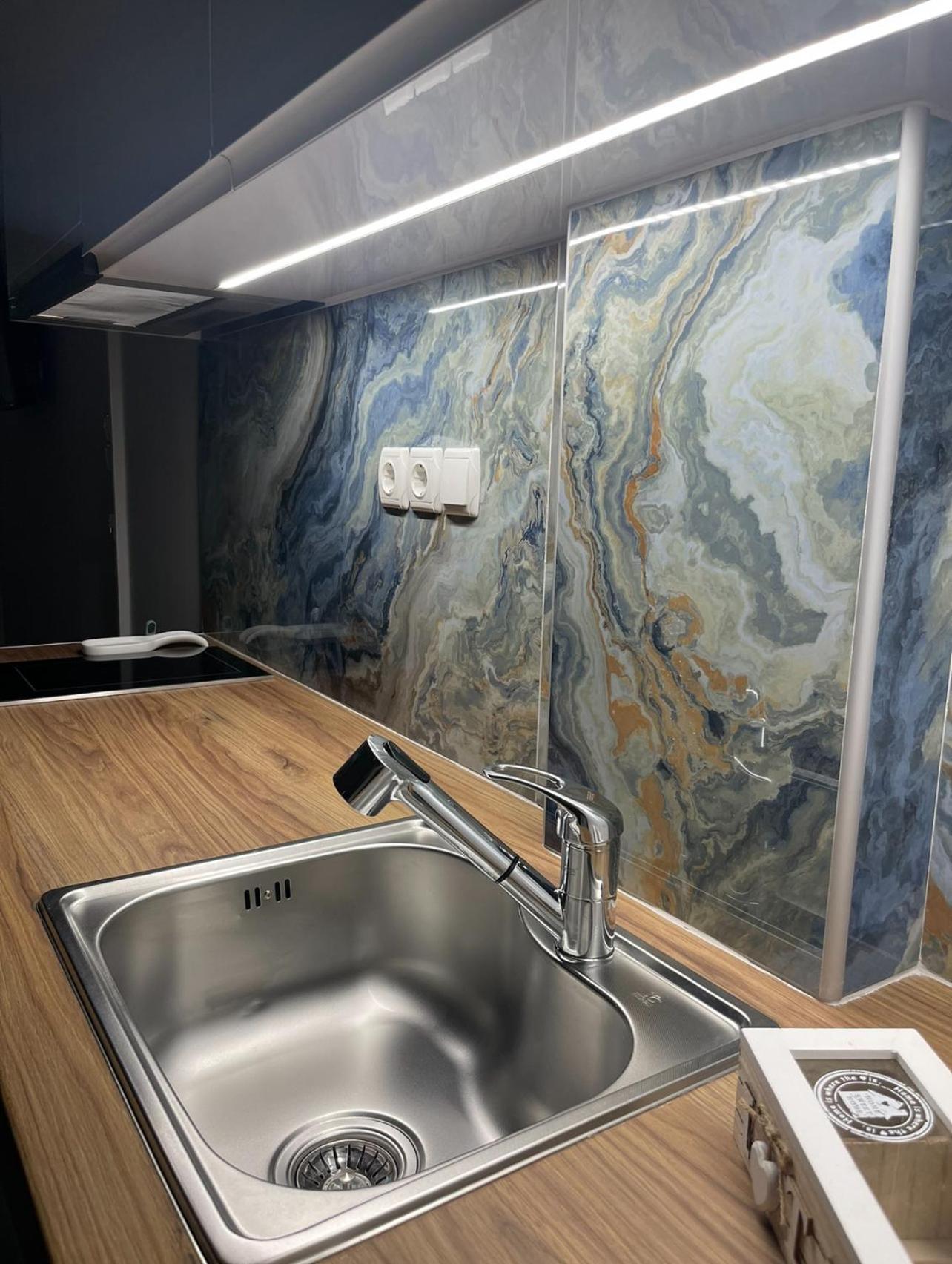 Agora Luxury Apartment 7 루트라키 외부 사진